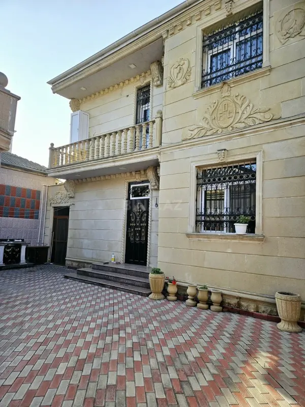 Kirayə verilir 4 otaqlı həyət evi 110 m²