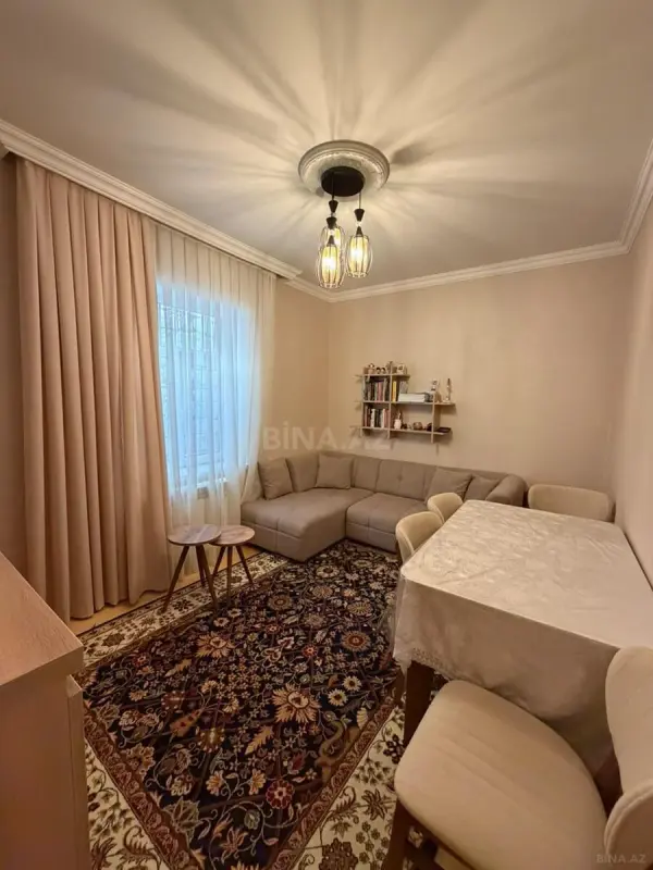 Satılır 2 otaqlı həyət evi 60 m²