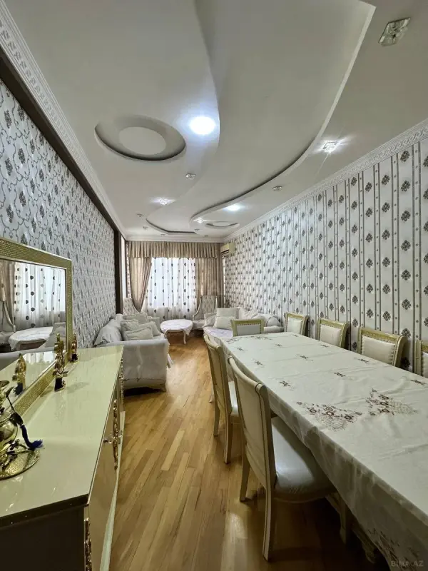 Satılır 3 otaqlı mənzil 115 m²