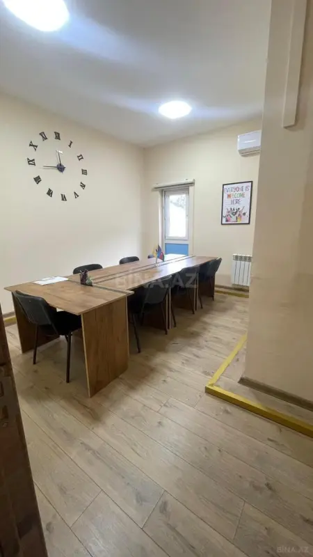 Kirayə verilir 6 otaqlı ofis 142 m²