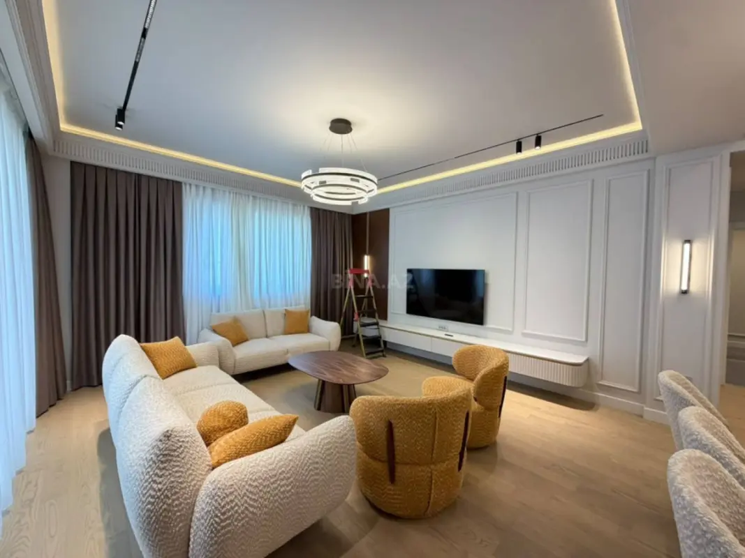 Kirayə verilir 3 otaqlı mənzil 150 m²