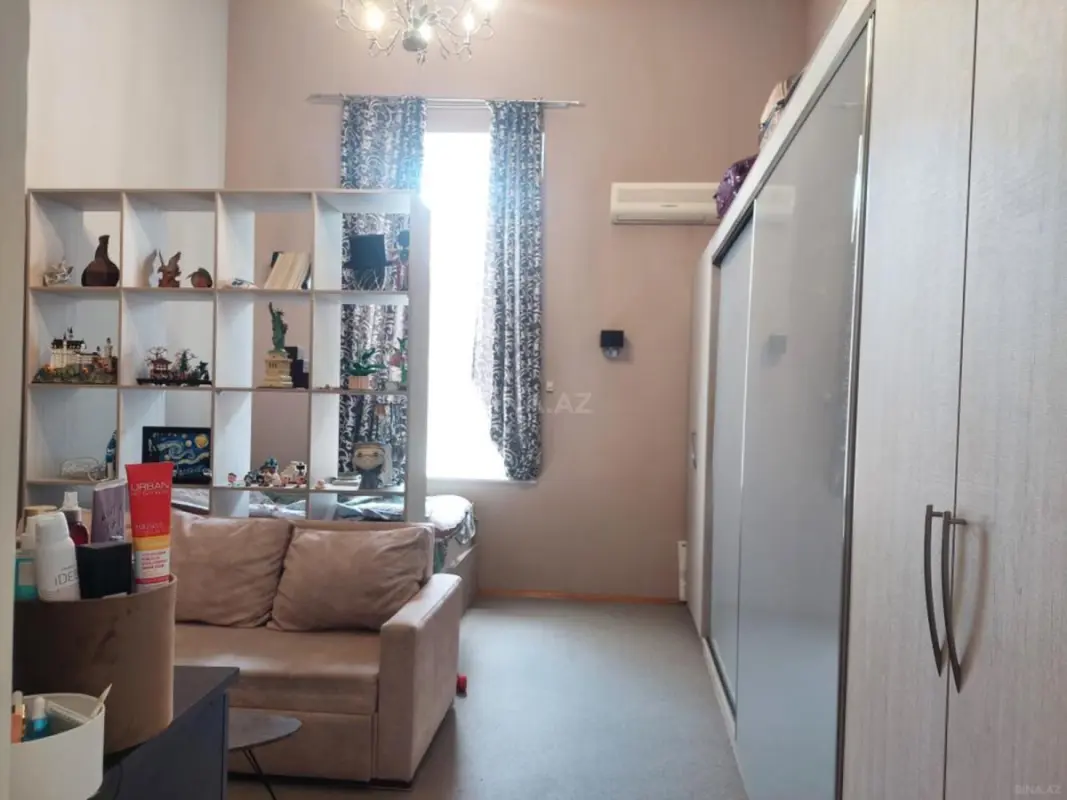 Satılır 1 otaqlı mənzil 45 m²