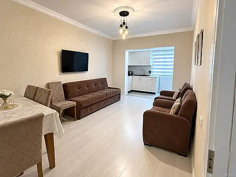 Satılır 3 otaqlı mənzil 70 m² — Bakı, Həzi Aslanov qəs. 3 otaq 70.00 m²