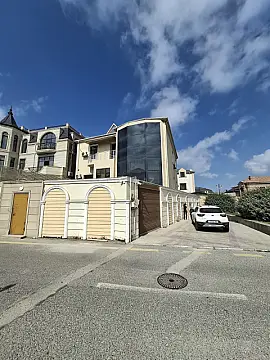 Kirayə verilir 7 otaqlı ofis 300 m² — Bakı, Nəsimi 7 otaq 300.00 m²