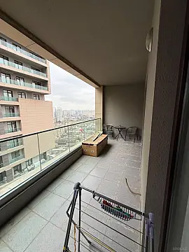 Kirayə verilir 3 otaqlı mənzil 150 m² — Bakı 3 otaq 150.00 m²