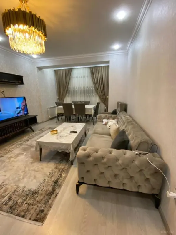 Kirayə verilir 3 otaqlı mənzil 92 m²