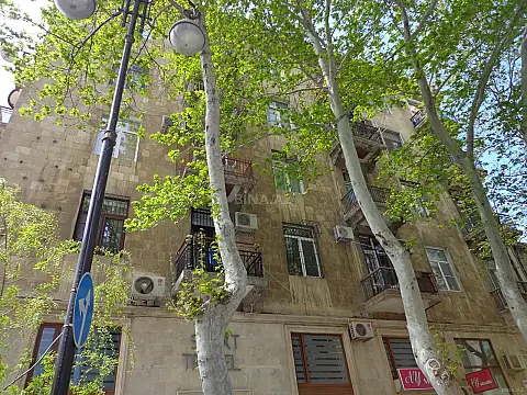 Kirayə verilir 2 otaqlı mənzil 65 m² — Bakı 2 otaq 65.00 m²
