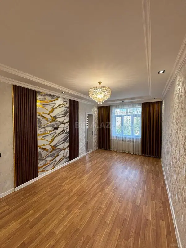 Satılır 3 otaqlı mənzil 70 m²