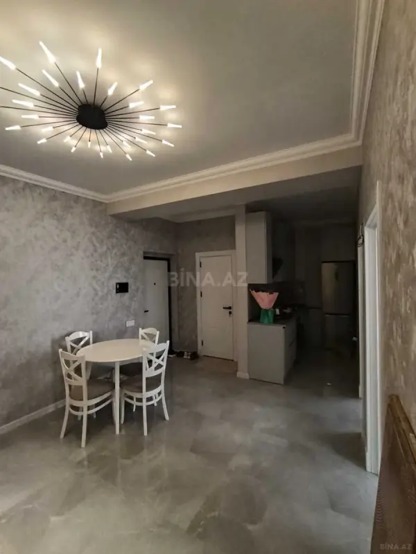 Satılır 3 otaqlı mənzil 47 m²