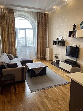 Kirayə verilir 2 otaqlı mənzil 60 m² — Bakı, İnşaatçılar 2 otaq 60.00 m²