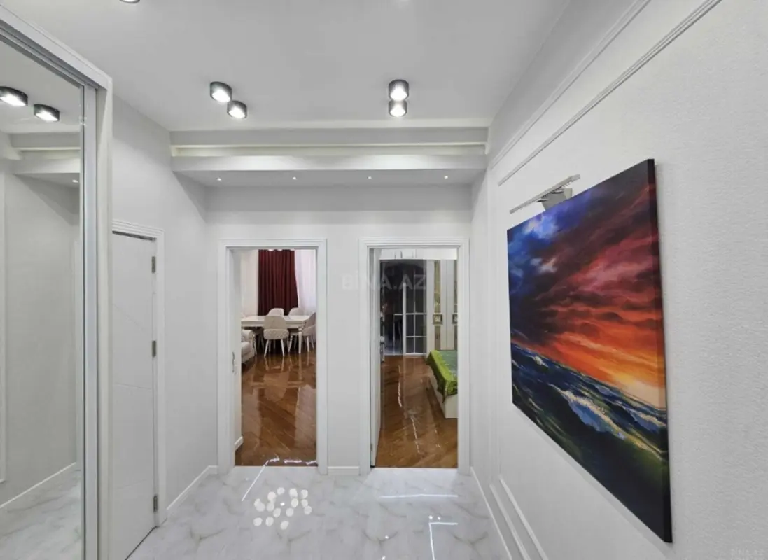 Kirayə verilir 2 otaqlı mənzil 75 m²