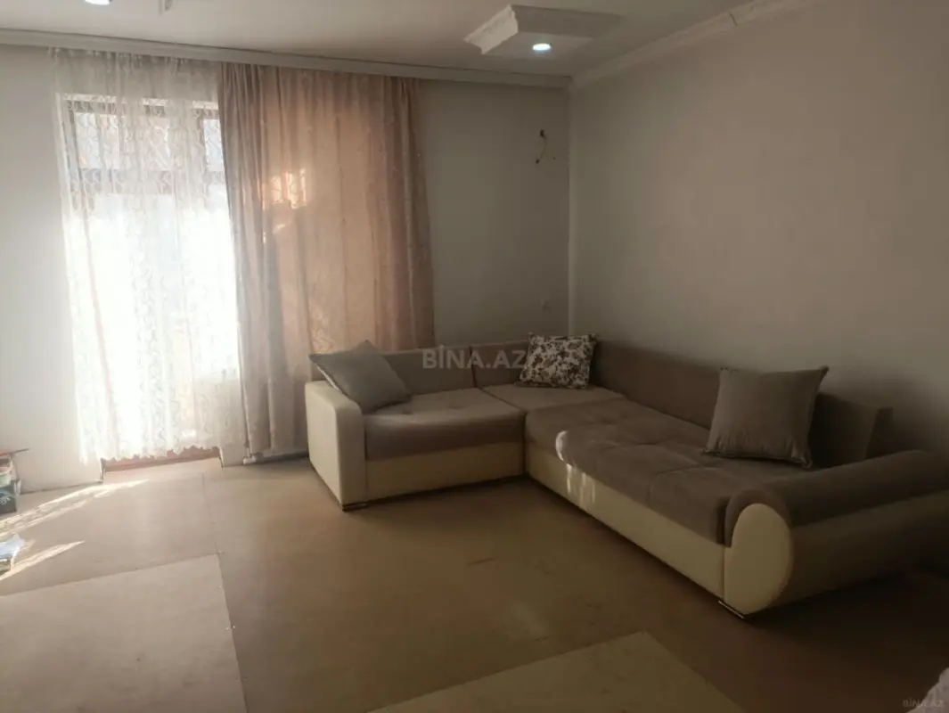 Satılır 2 otaqlı mənzil 47 m²
