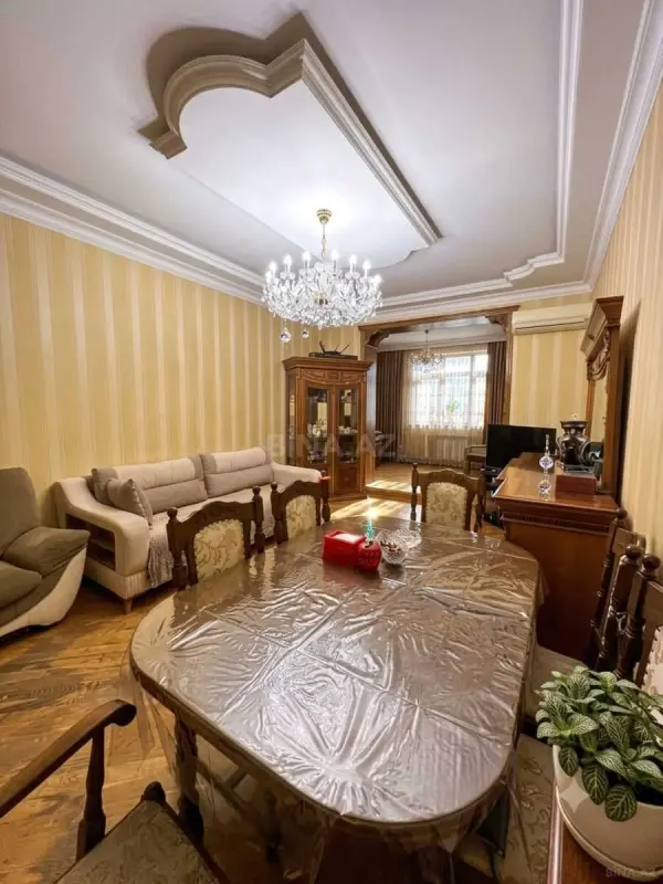 Satılır 3 otaqlı mənzil 73 m²