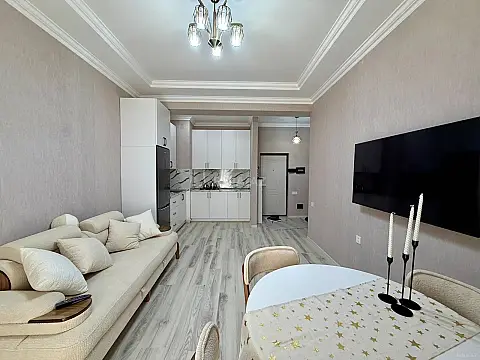 Kirayə verilir 2 otaqlı mənzil 80 m² — Bakı, Nərimanov 2 otaq 80.00 m²