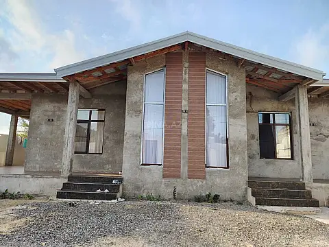 Satılır 3 otaqlı həyət evi 100 m² — Bakı, Novxanı 3 otaq 100.00 m²