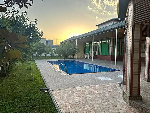 Satılır 6 otaqlı həyət evi 320 m² — Bakı, Buzovna 6 otaq 320.00 m²
