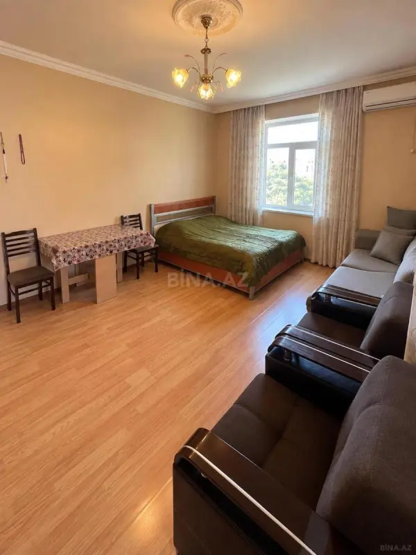 Satılır 1 otaqlı mənzil 40 m²