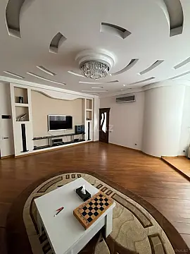 Kirayə verilir 3 otaqlı mənzil 120 m² — Bakı, Nərimanov 3 otaq 120.00 m²
