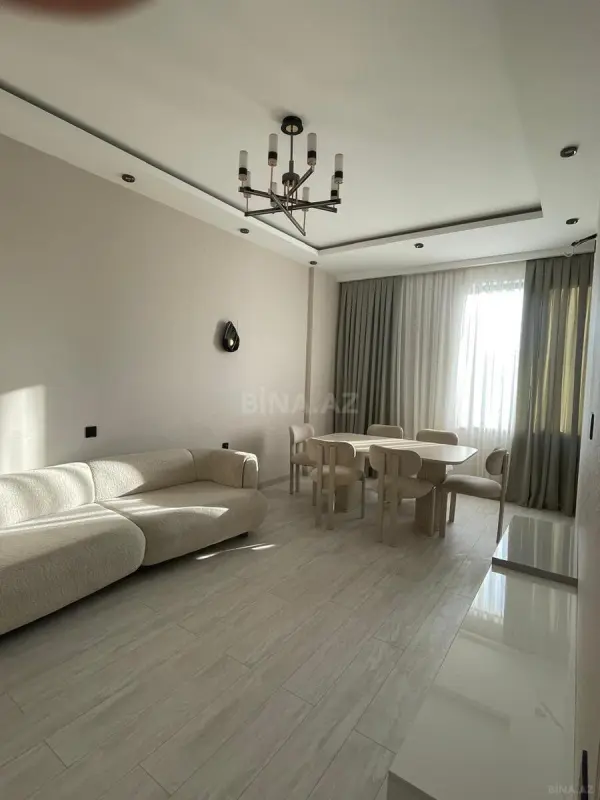 Satılır 2 otaqlı mənzil 70 m²
