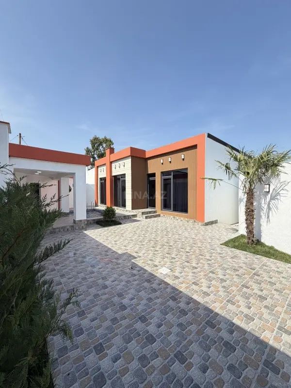 Satılır həyət evi 130 m²