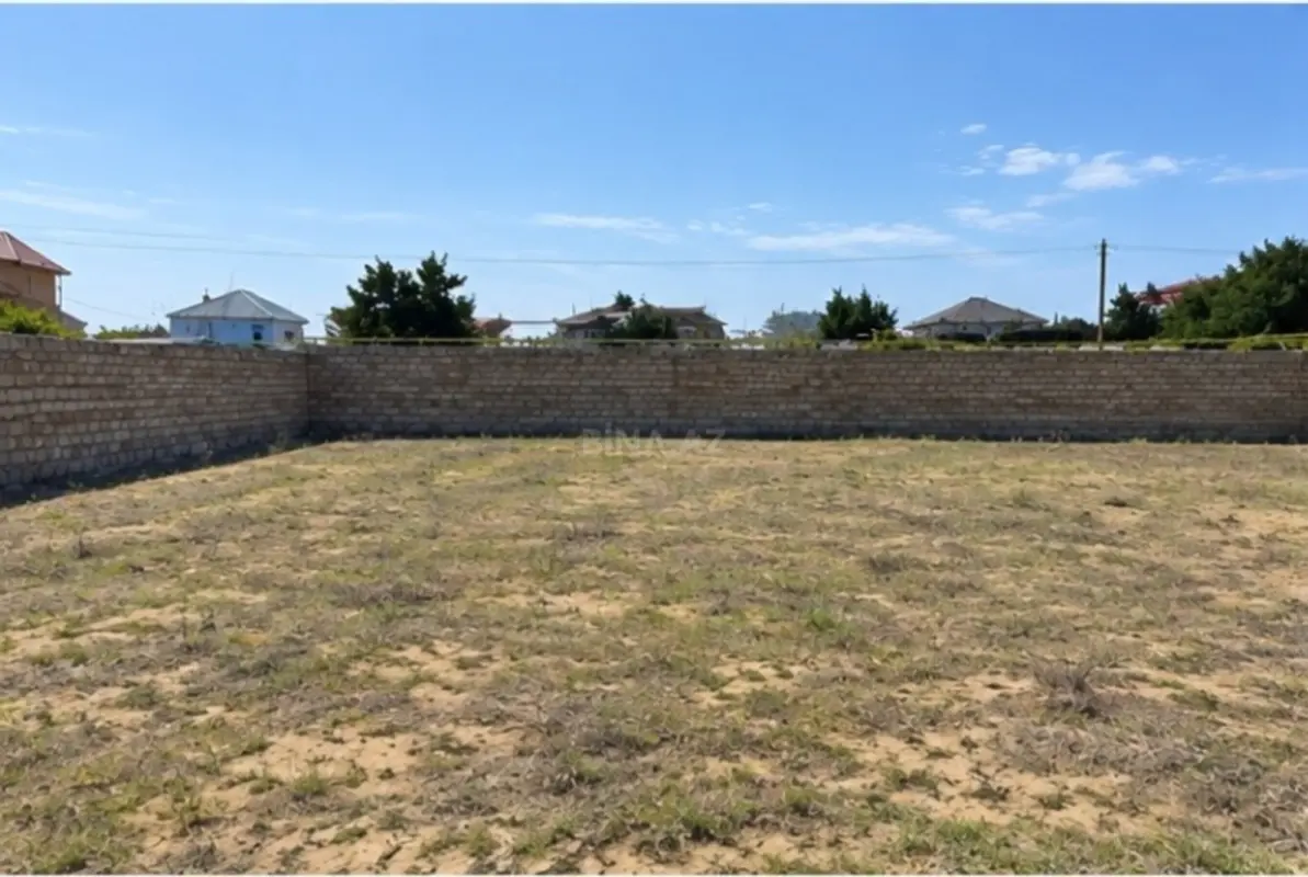 Satılır torpaq sahəsi 10 m²