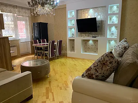 Kirayə verilir 2 otaqlı mənzil 68 m² — Bakı, İnşaatçılar 2 otaq 68.00 m²
