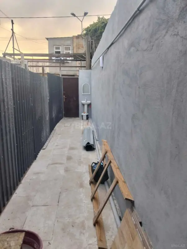 Satılır 2 otaqlı həyət evi 46 m²