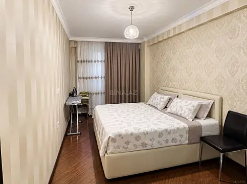 Kirayə verilir 3 otaqlı mənzil 120 m² — Bakı, İnşaatçılar 3 otaq 120.00 m²
