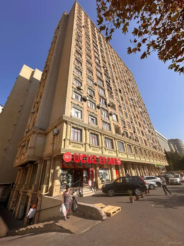 Satılır 2 otaqlı mənzil 57 m²