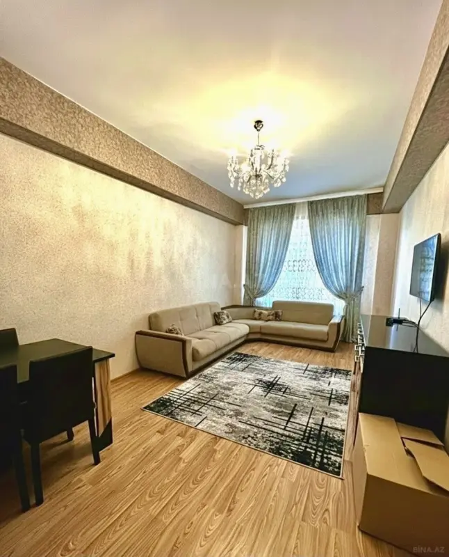 Satılır 3 otaqlı mənzil 110 m²