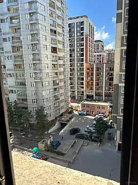 Satılır 3 otaqlı mənzil 135 m² — Bakı 3 otaq 135.00 m²