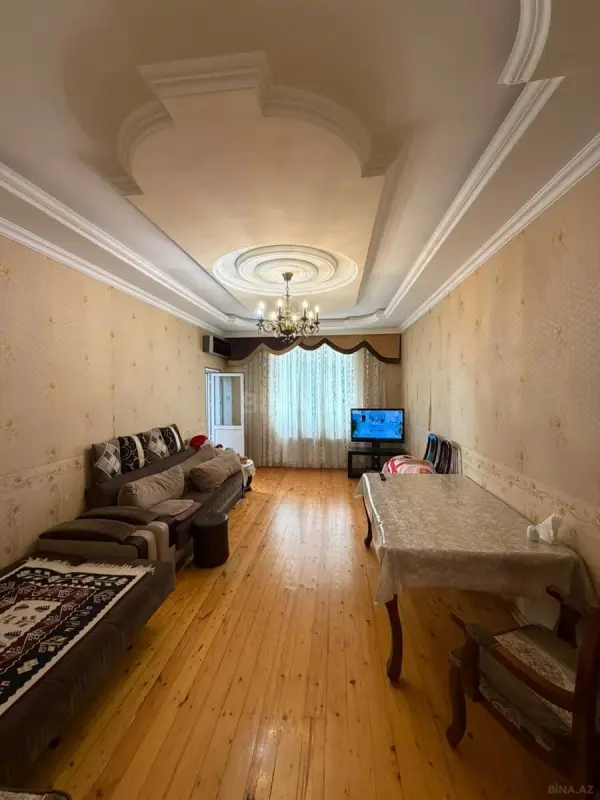 Satılır 3 otaqlı mənzil 103 m²