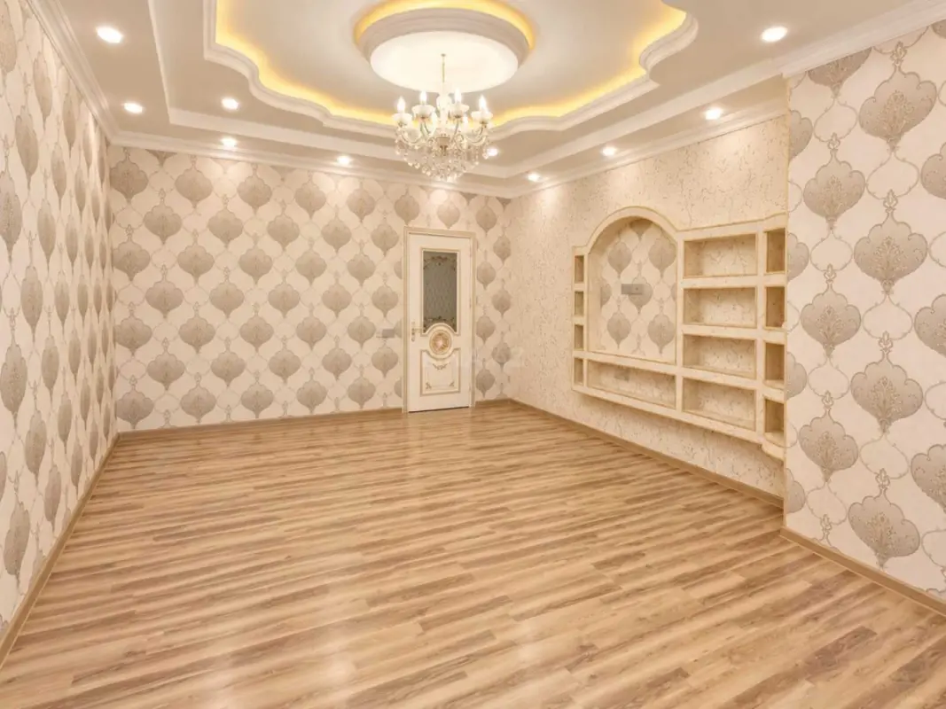 Kirayə verilir 2 otaqlı mənzil 75 m²