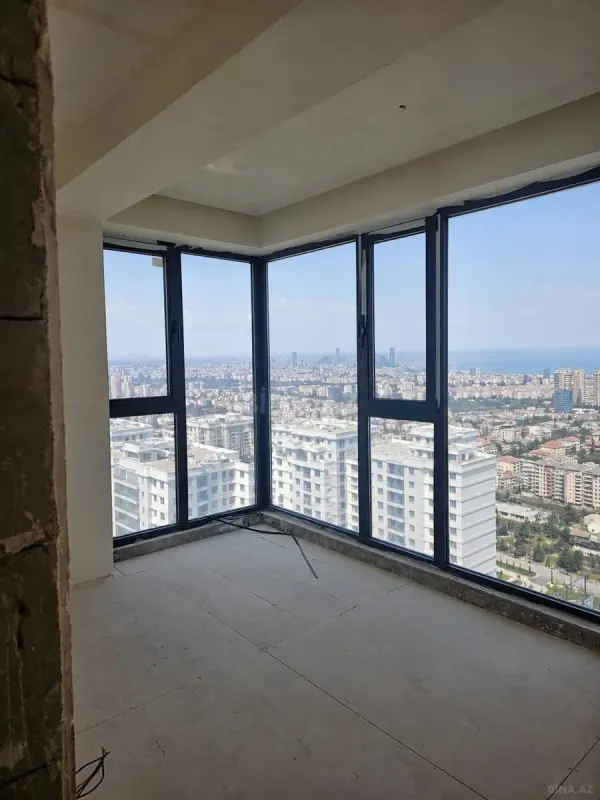 Satılır 2 otaqlı mənzil 76 m²