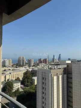 Satılır 8 otaqlı mənzil 800 m² — Bakı 8 otaq 800.00 m²
