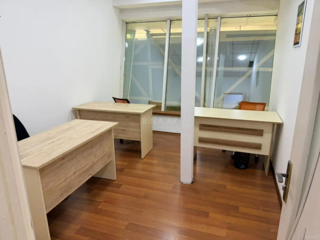 Kirayə verilir 1 otaqlı ofis 14 m²