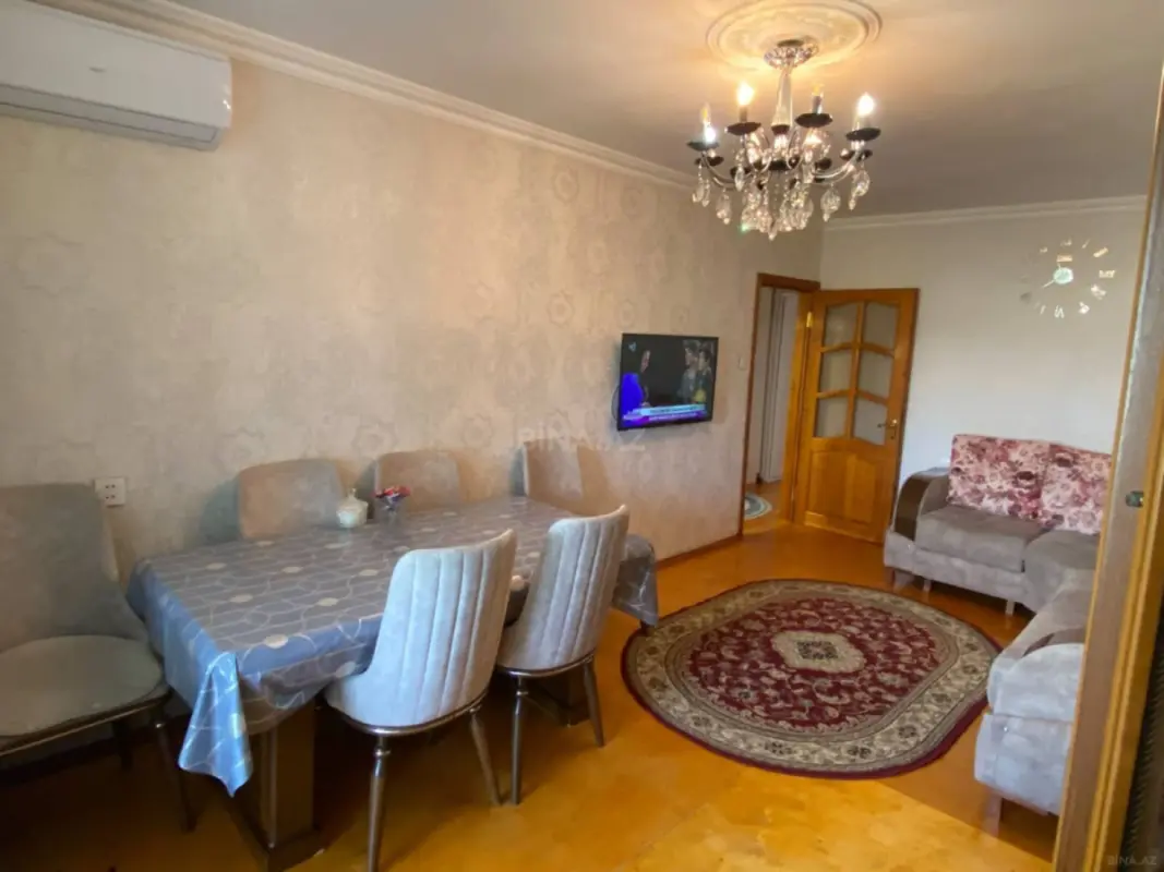 Satılır 4 otaqlı mənzil 75 m²