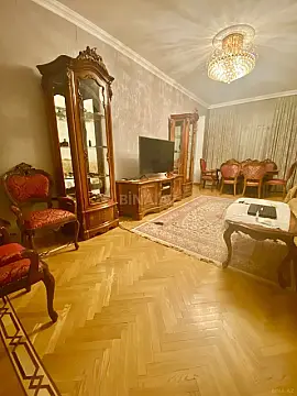 Kirayə verilir 3 otaqlı mənzil 130 m² — Bakı, İnşaatçılar 3 otaq 130.00 m²