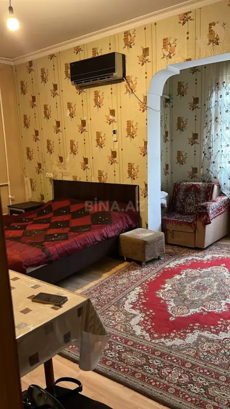 Satılır 1 otaqlı mənzil 50 m²