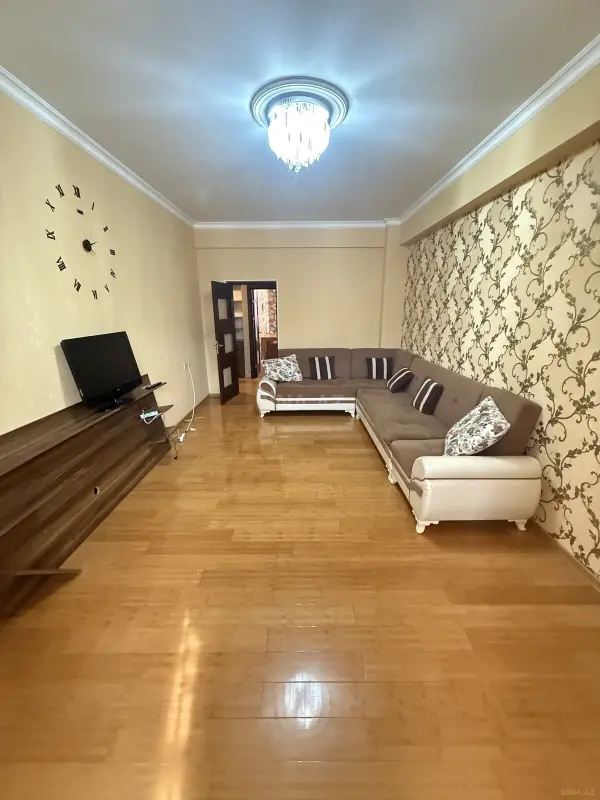 Satılır 3 otaqlı mənzil 87 m²