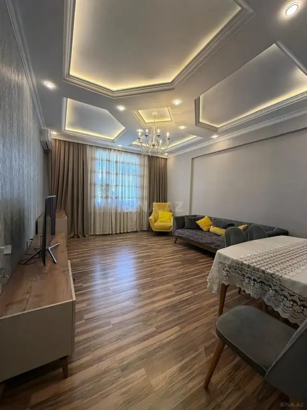 Satılır 4 otaqlı mənzil 90 m²