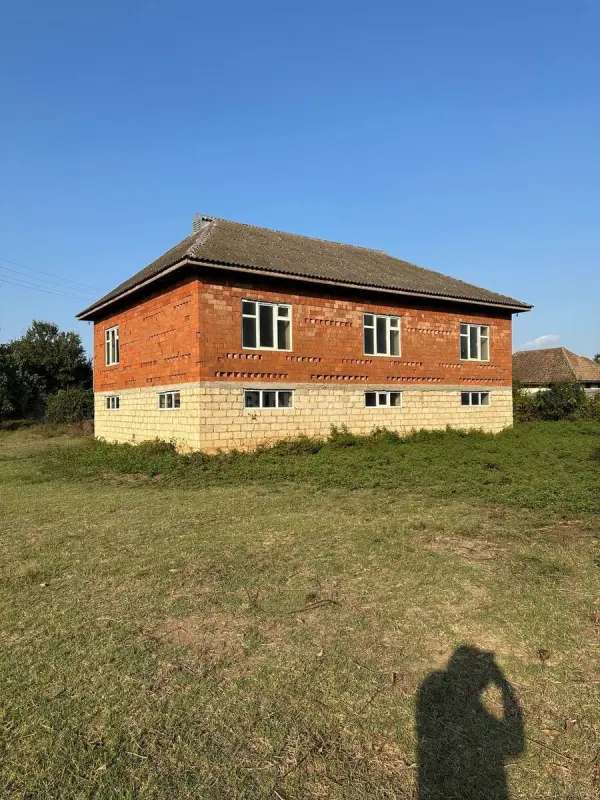 Satılır 4 otaqlı həyət evi 120 m²