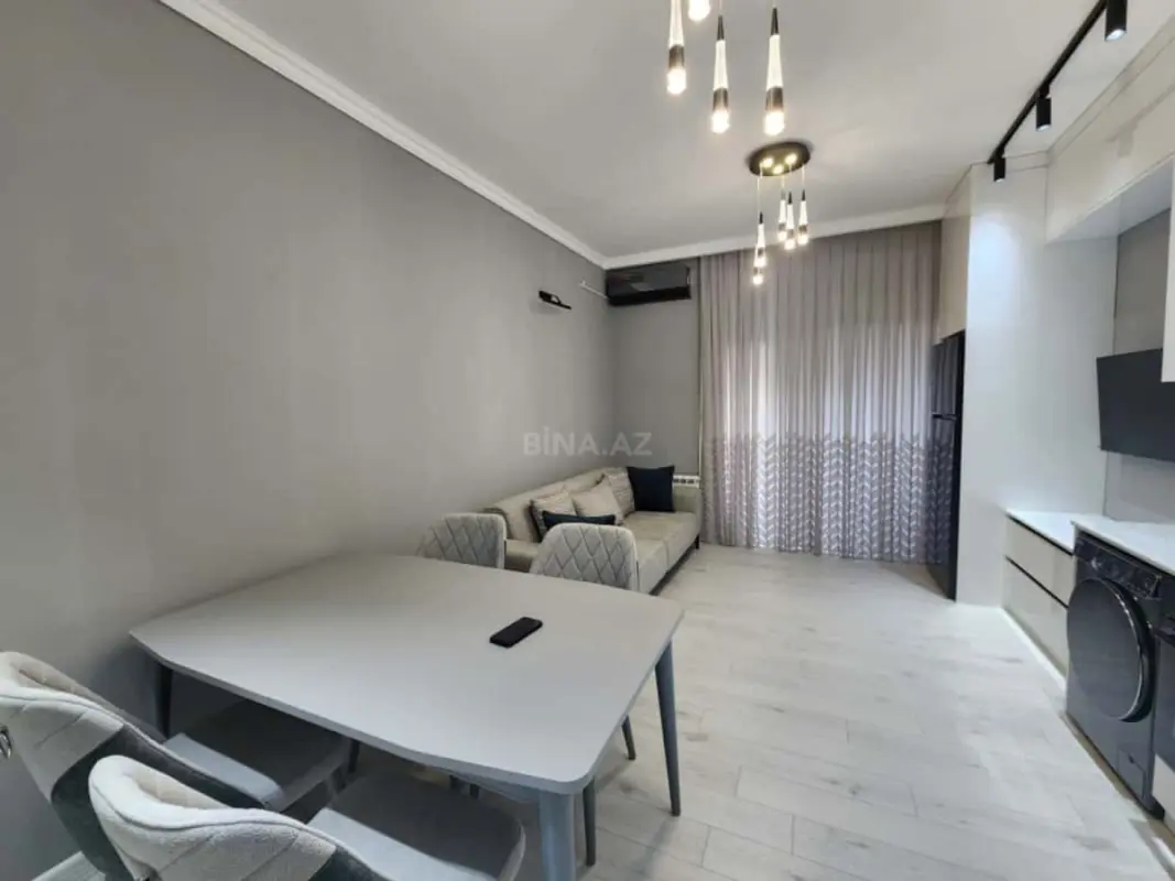 Kirayə verilir 2 otaqlı mənzil 62 m²