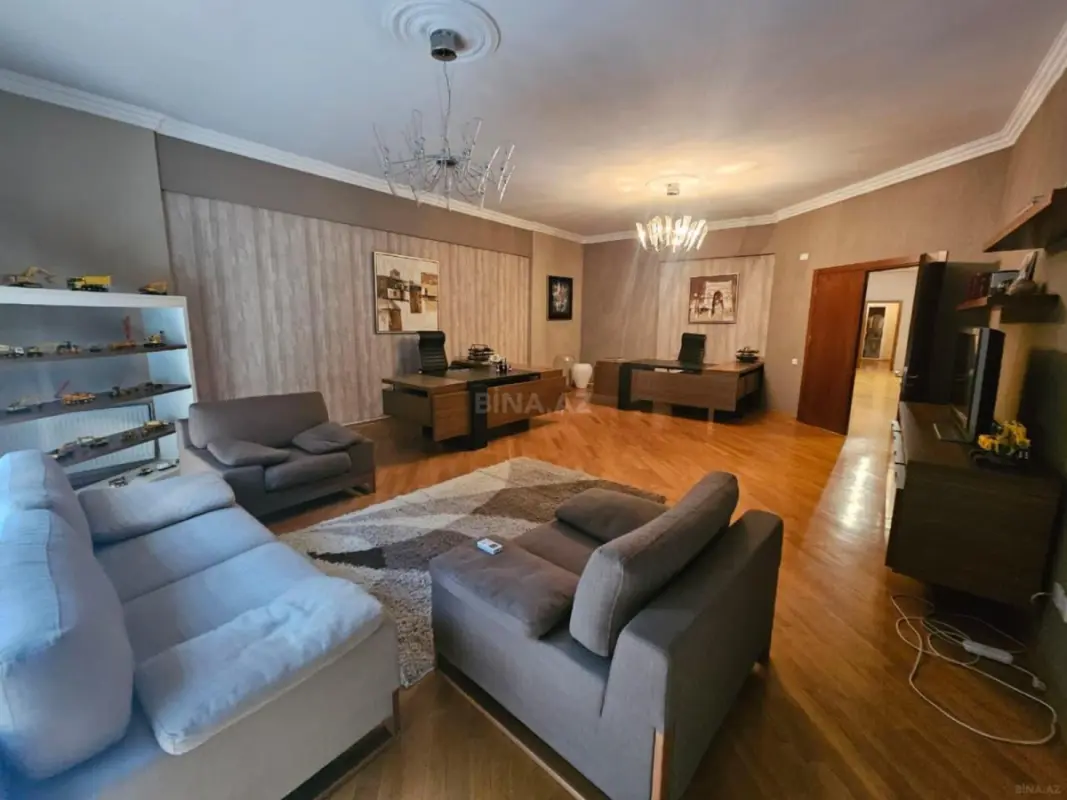 Kirayə verilir 4 otaqlı ofis 180 m²