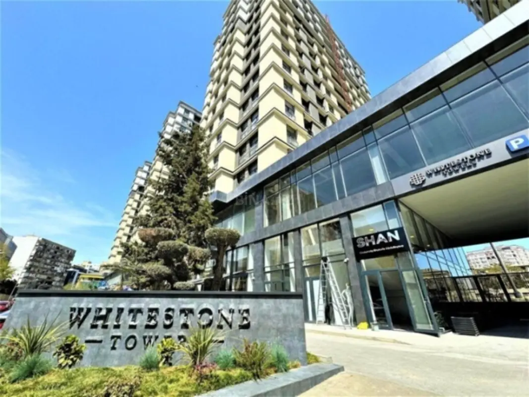 Satılır 4 otaqlı mənzil 136 m²