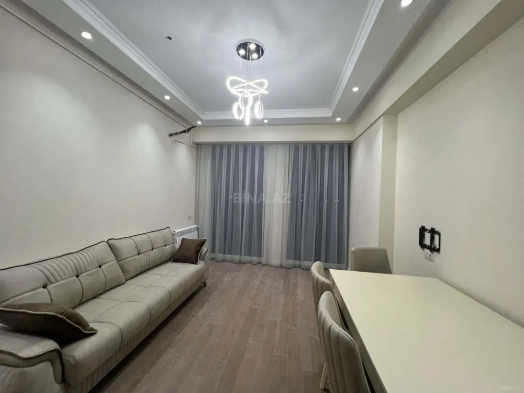 Kirayə verilir 2 otaqlı mənzil 50 m²