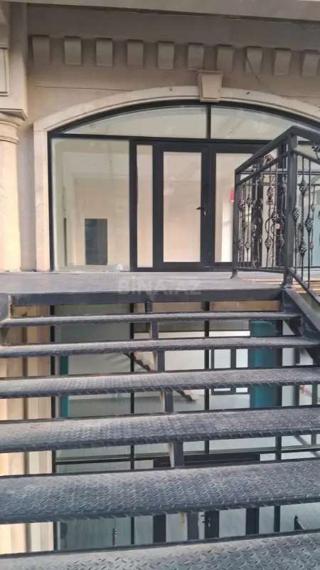 Kirayə verilir obyekt 100 m²