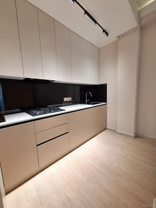 Satılır 2 otaqlı mənzil 58 m²