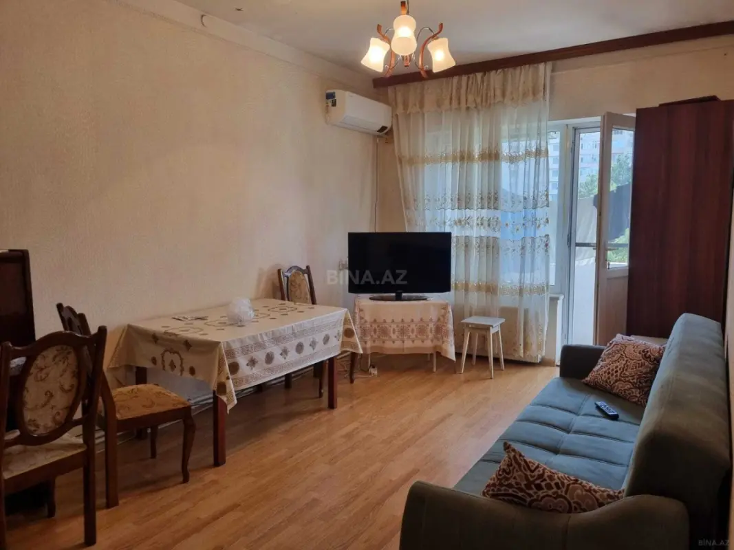 Satılır 3 otaqlı mənzil 75 m²