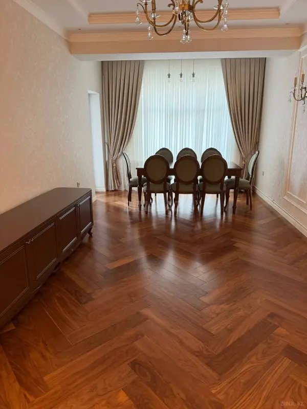 Kirayə verilir 2 otaqlı mənzil 75 m²